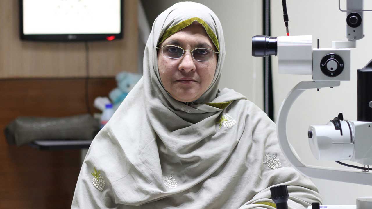 শিশুর ভুল চোখে চিকিৎসার অভিযোগে নারী চিকিৎসক গ্রেপ্তার